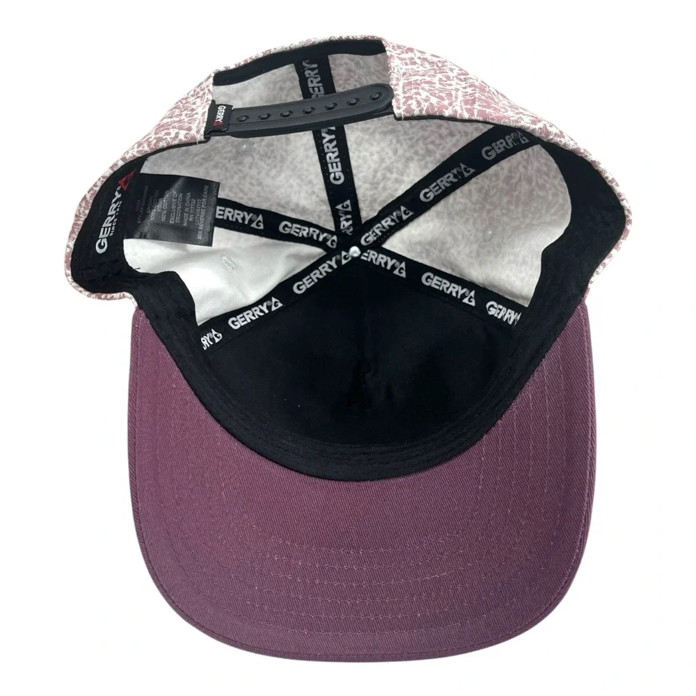 Gerry Snapback Hat OSFA Maroon Burgundy Abstract Print‎ Cotton Baseball Cap